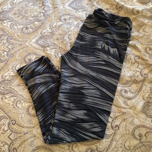 LuLaRoe Halloween Leggings - mummy print